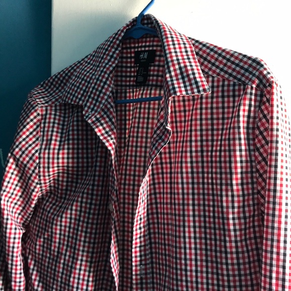 Men’s Checkered Red and Black Button Up - Picture 1 of 2